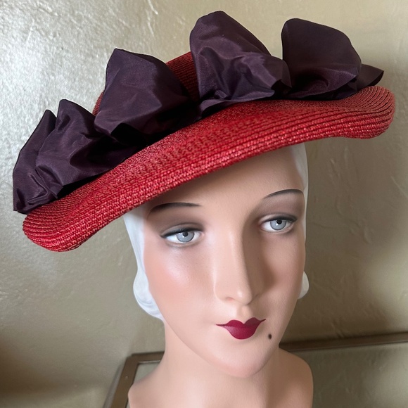 ADORABLE 1940s\' RED STRAW HAT WITH BURGUNDY TAFFETA BOWS and GLOVES main image 6